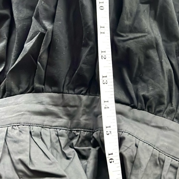 J. Brooks Boutique,Black Peplum Blouse w/Open Back& TAILS! Excellent Condition - Picture 12 of 15